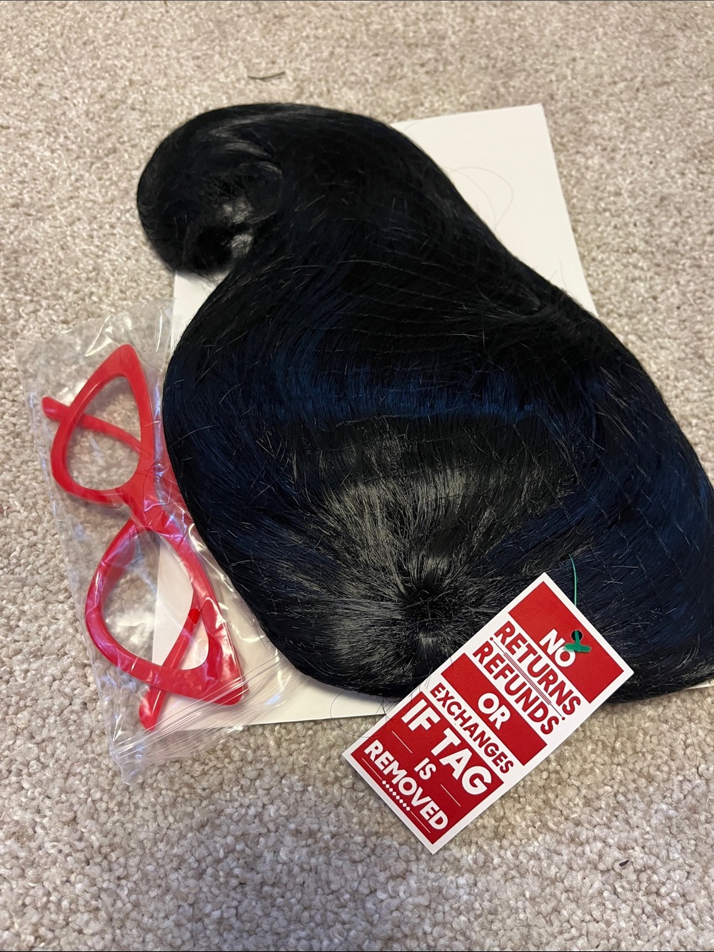Bob’s Burger cosplay wig - Picture 2 of 4
